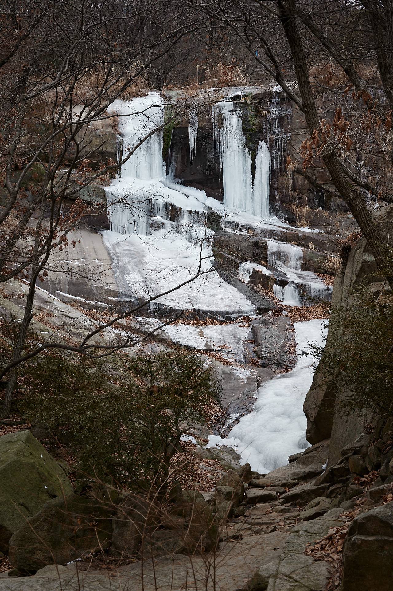 27 1 waterfall 3 seasons-11.jpg