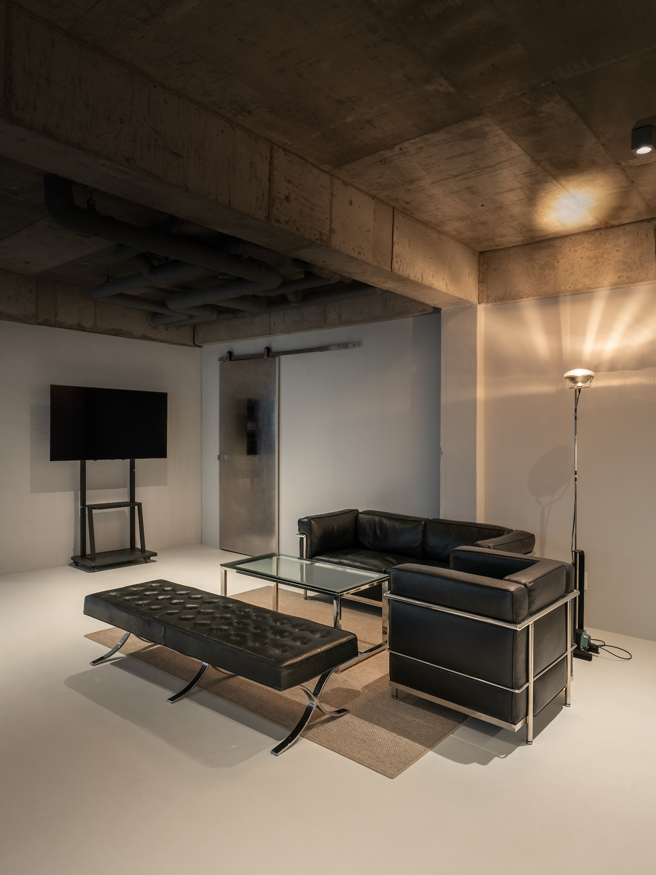 SRGB___Projectmark_Office (4).jpg