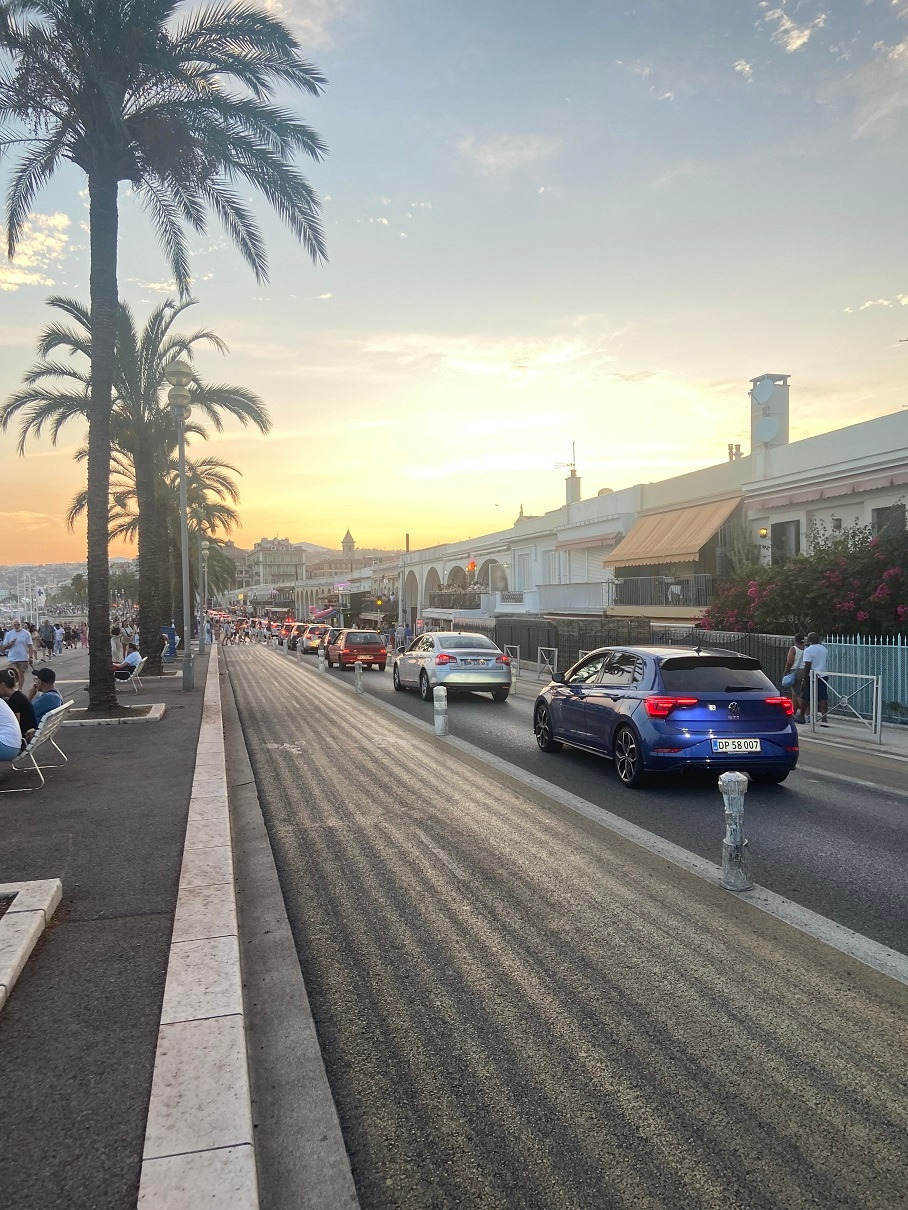 니스 해변 그리고 노을.jpg