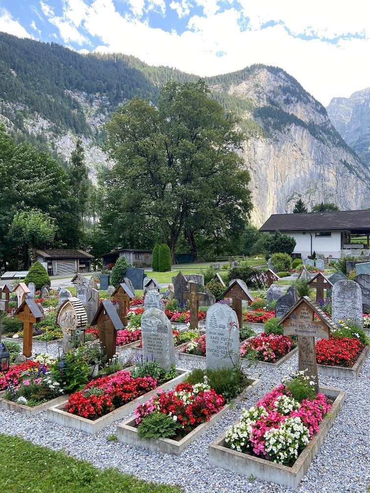 스위스 묘지공원 2.jpg