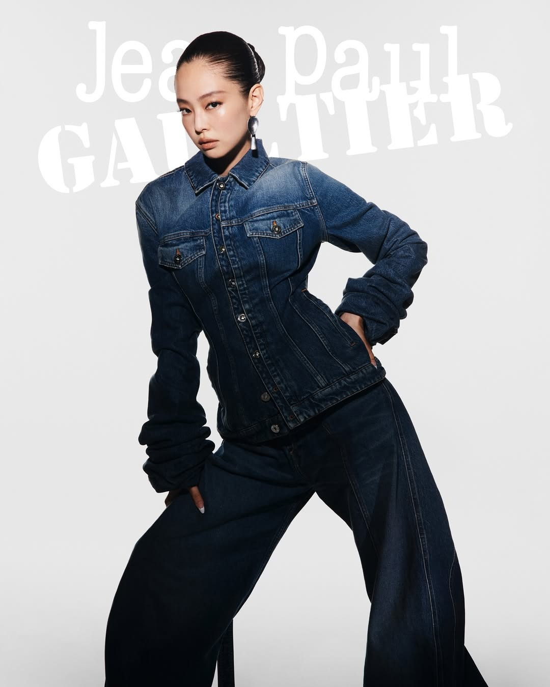 jennie-jean-paul-gaultier-pre-fall-2025-campaign.jpg