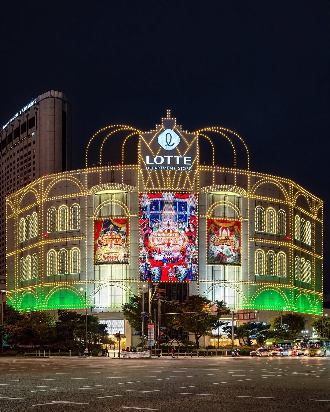 피앤피에이전시 매거진 롯데백화점 잠실점 원더풀 쇼타임 (3).jpg