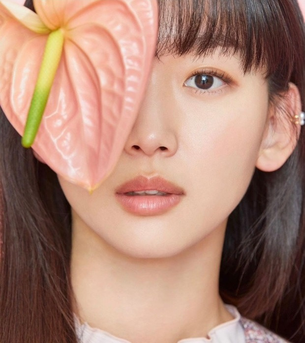 피앤피에이전시 매거진 진기주 아티스트IP.jpg