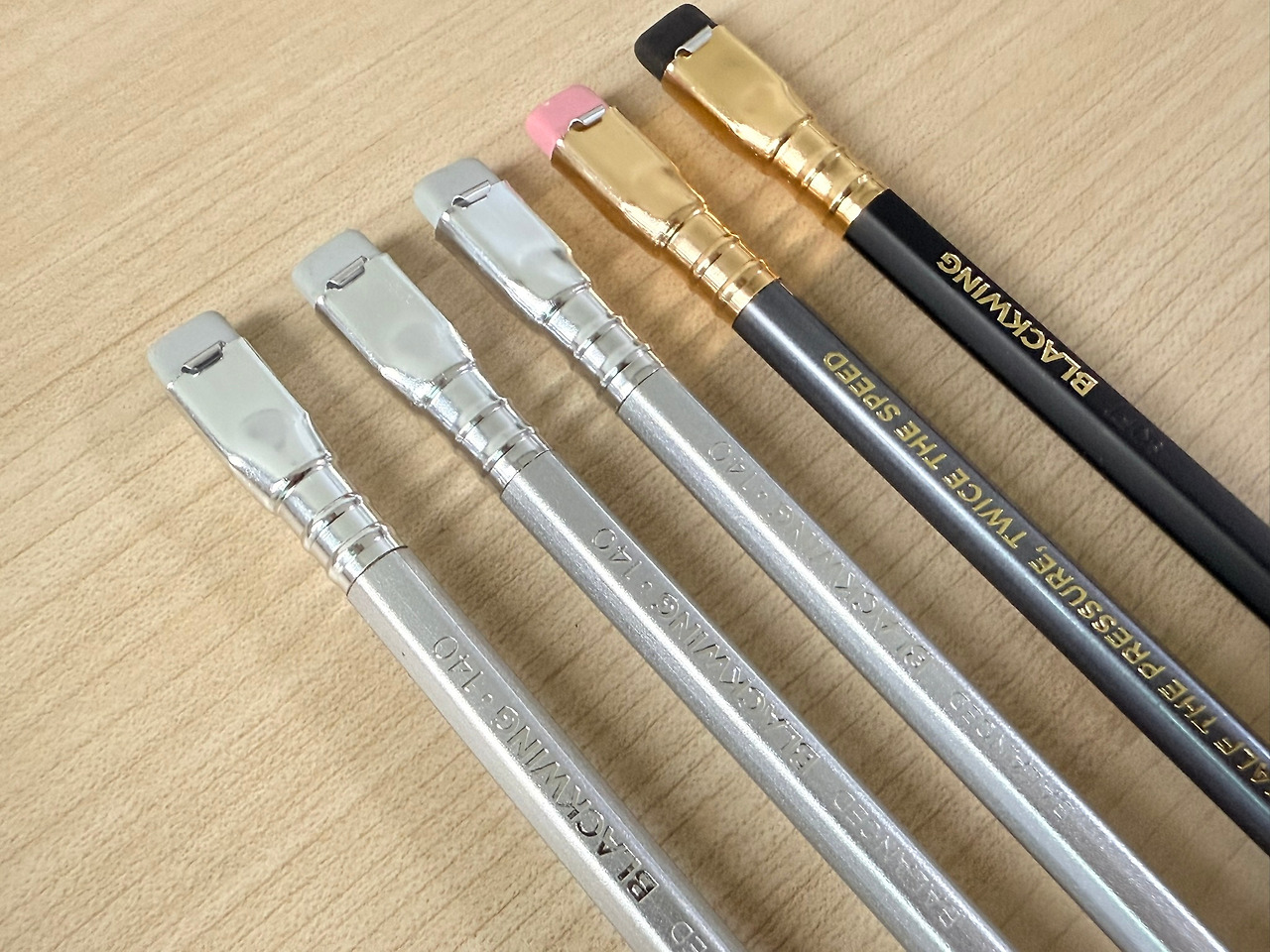 블랙윙 연필, 디지털 시대에 성공한 이유와 브랜드의 힘.jpg