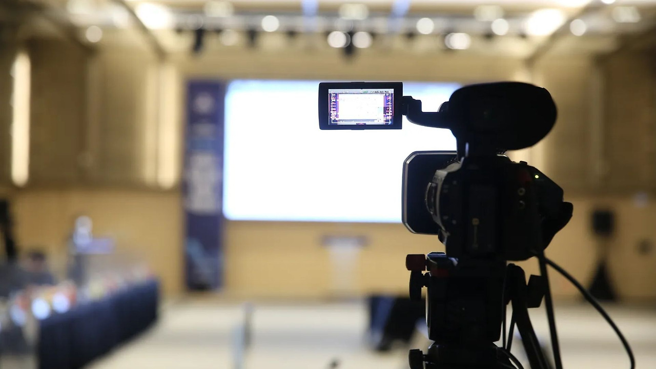 지속성장 브랜드의 비밀, 관점 다움 공감으로 완성 (2).jpg