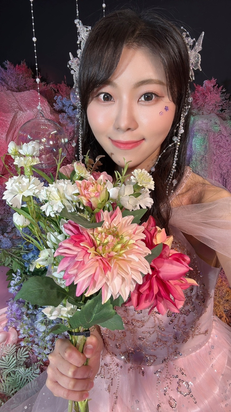 피앤피에이전시 매거진 1월호, 풍성한 앨범소식으로 가득 표지모델 민하.jpg