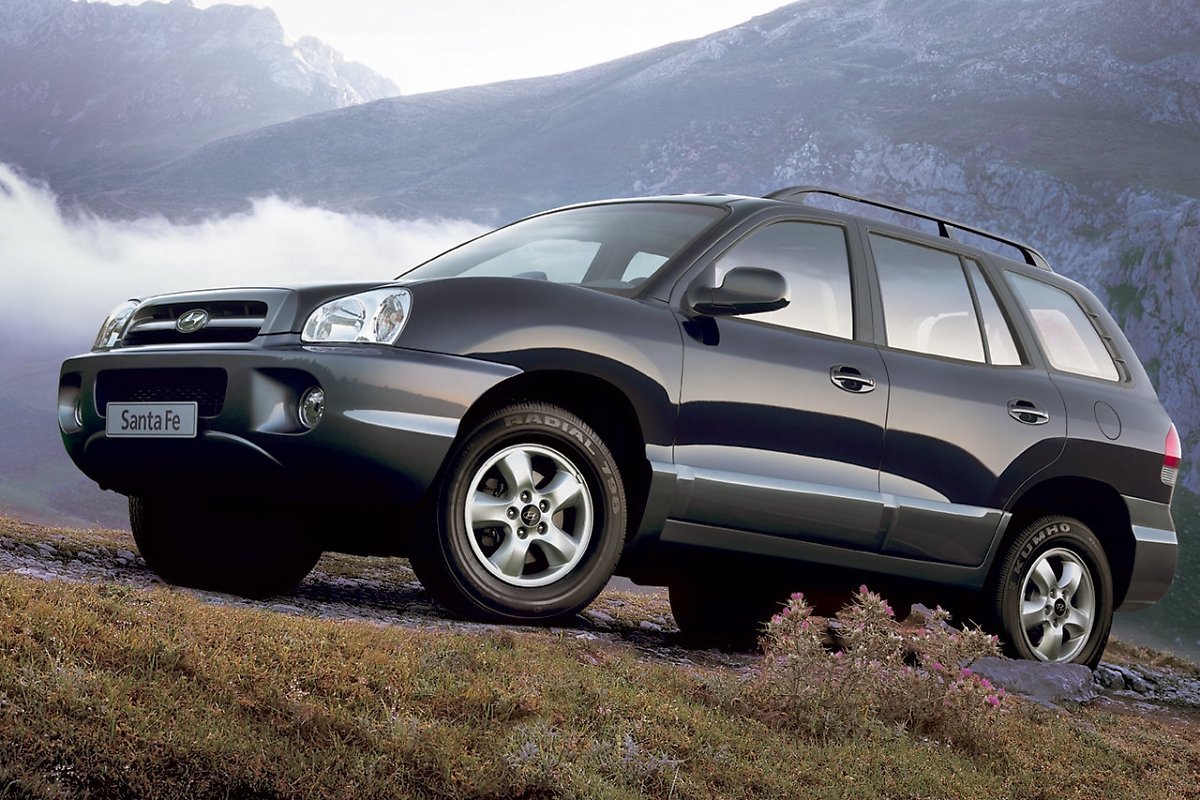 Hyundai-Santa_Fe-2005-1600-01.jpg