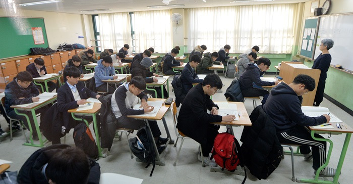 청소년과 콘돔1.jpg