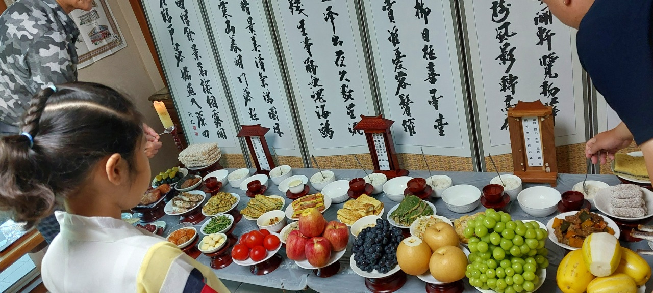 추석상차림.jpg