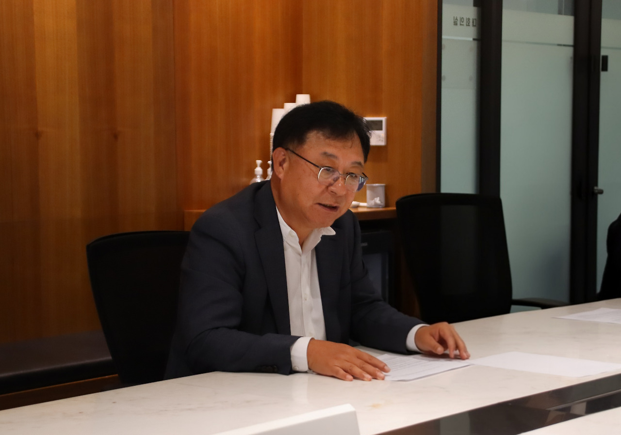 [사진 설명 1] 남궁훈 마스턴투자운용 대표이사가 한마음협의회 정례회의에서 발언하고 있다 (사진 제공=마스턴투자운용 브랜드전략팀).jpg