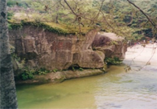 거창 수승대 거북바위001 (2).jpg