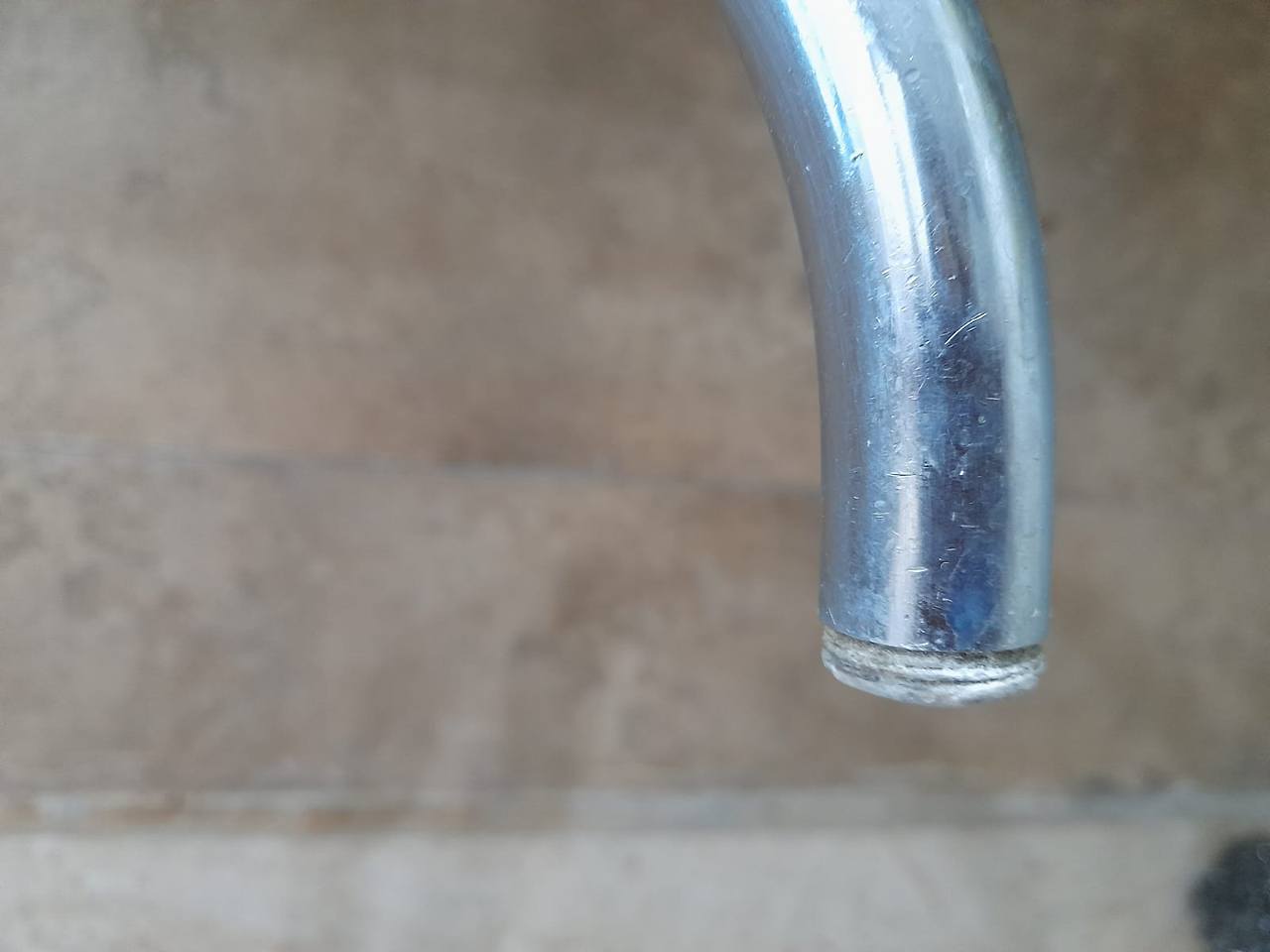 수도꼭지 석회3.jpg