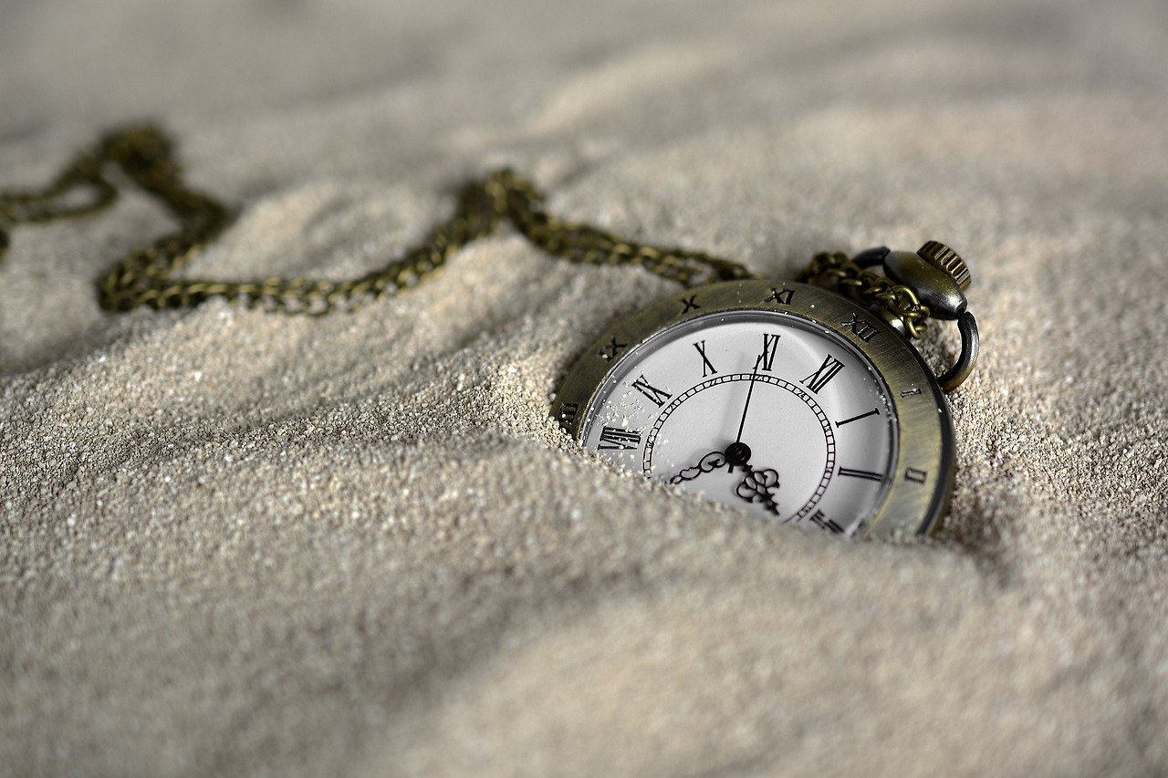 pocket-watch-g053062a67_1920.jpg