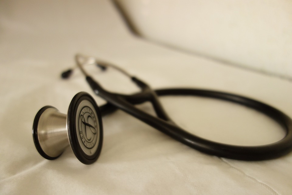 stethoscope-2359757_960_720.jpg