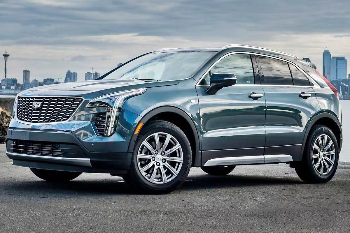 캐딜락-XT4.jpg