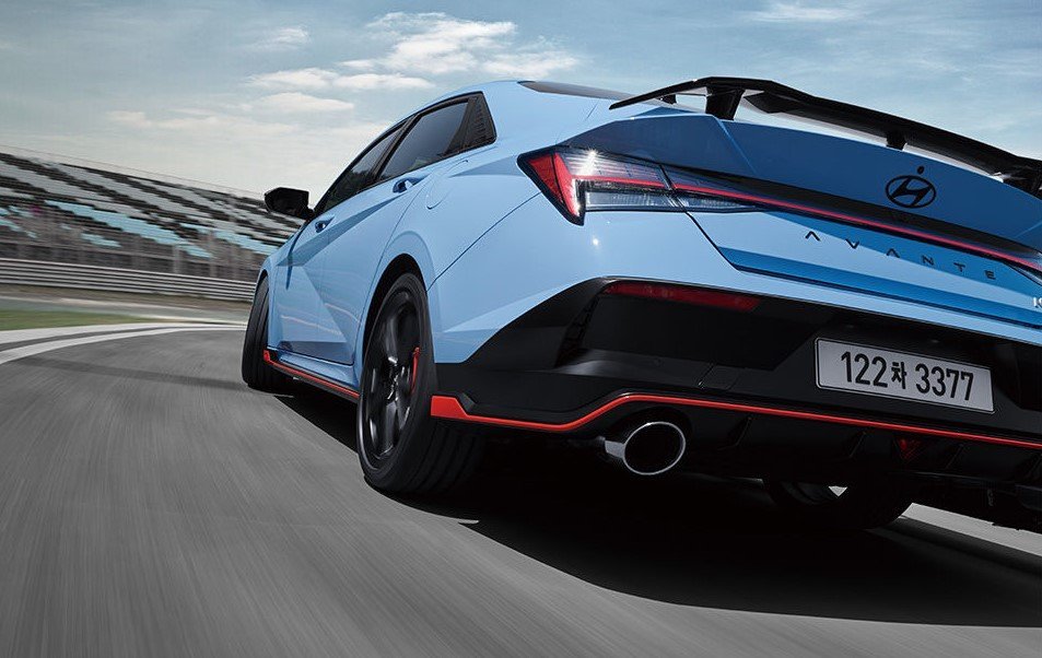 현대차-더-뉴-아반떼-N-8.jpg