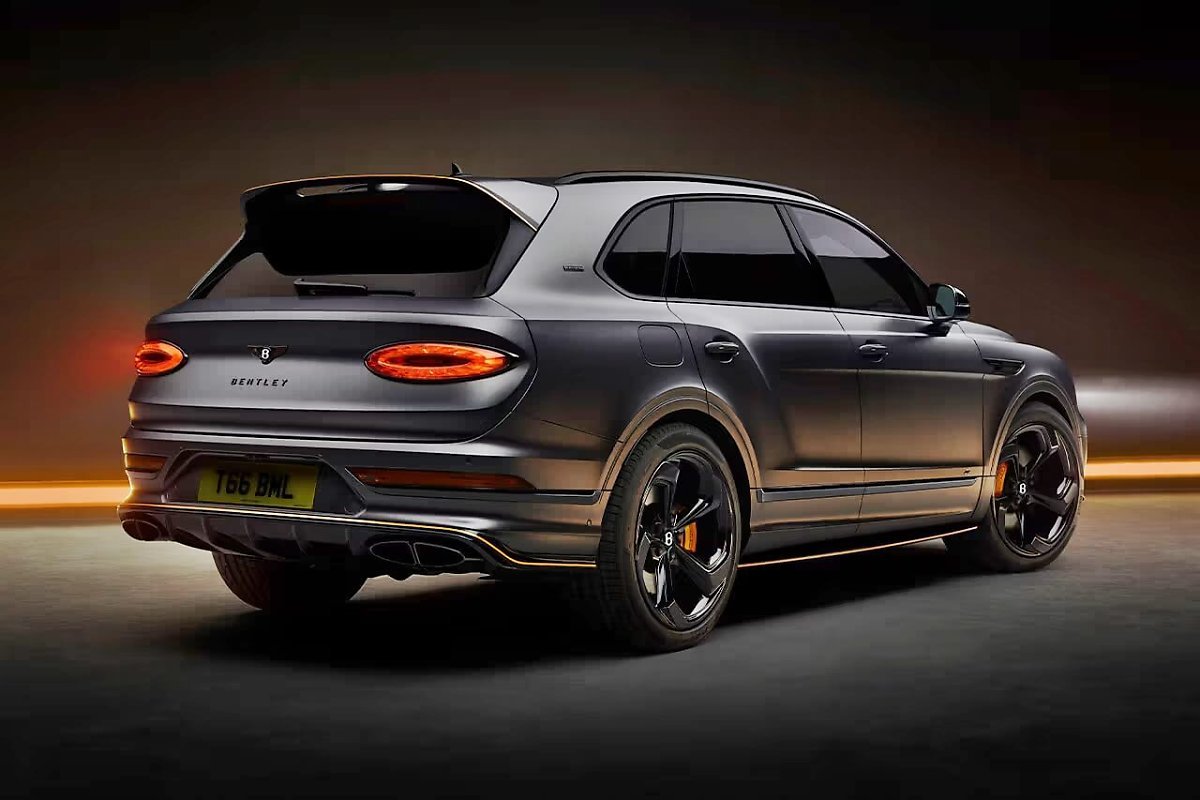 벤틀리-벤테이가-S-블랙-에디션-3.jpg
