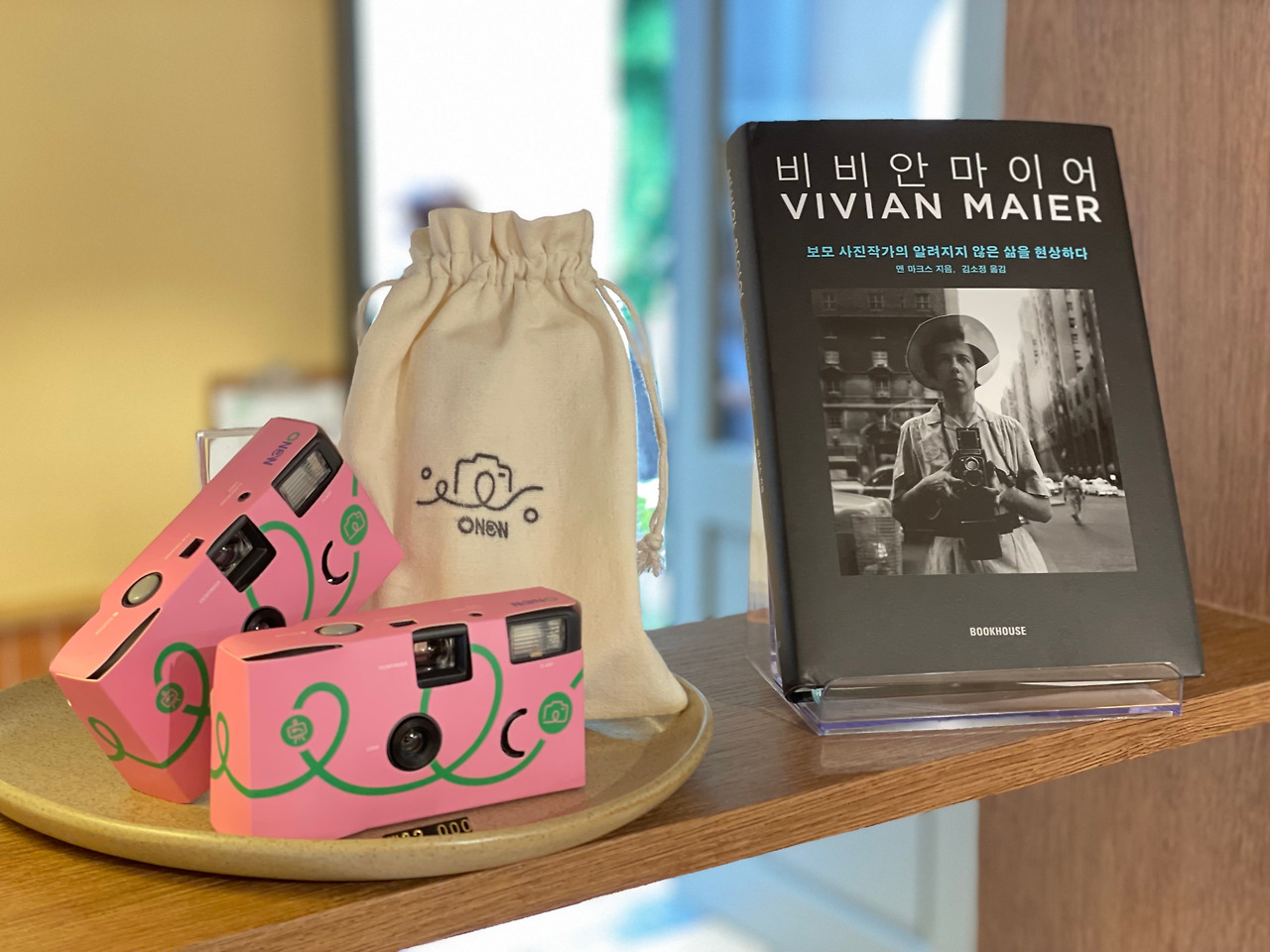 오뉴 일회용 카메라.jpg