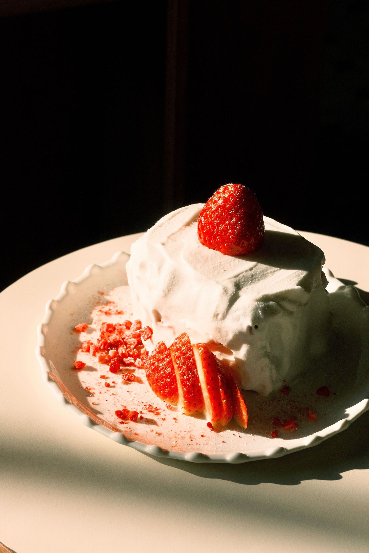 삼청동 오뉴하우스 딸기  (3).jpg