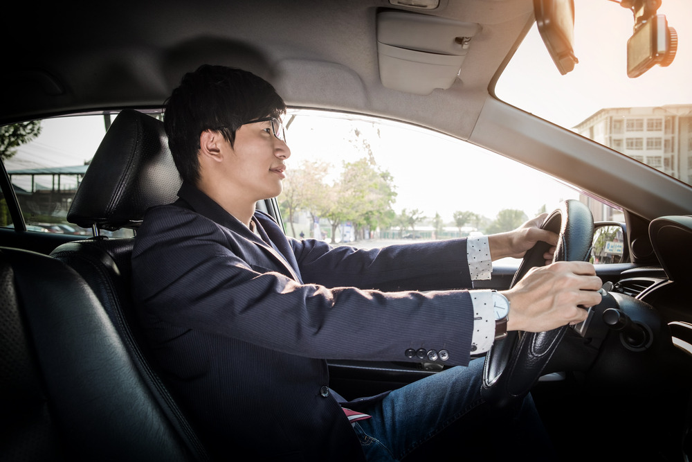 추석 명절 올바른 운전자세 (4).jpg