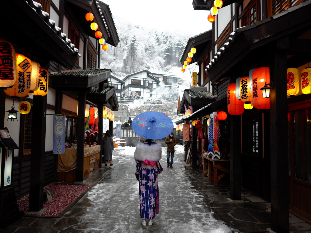 니지모리 스튜디오.jpg