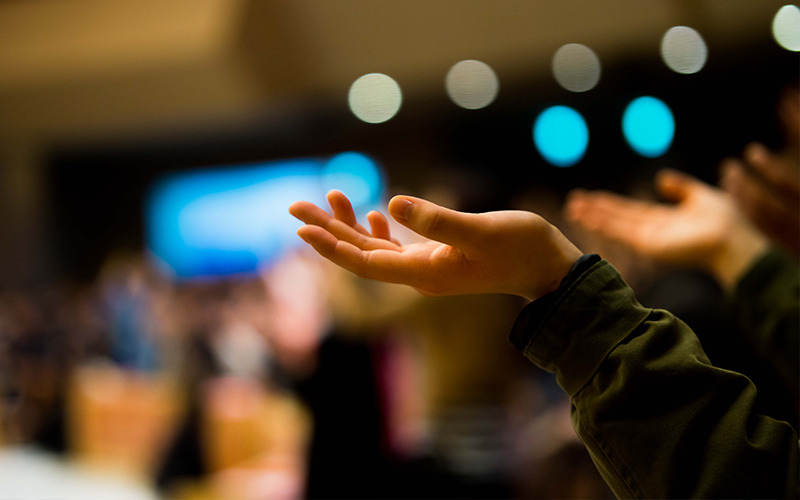 손이 향하는 곳.jpg