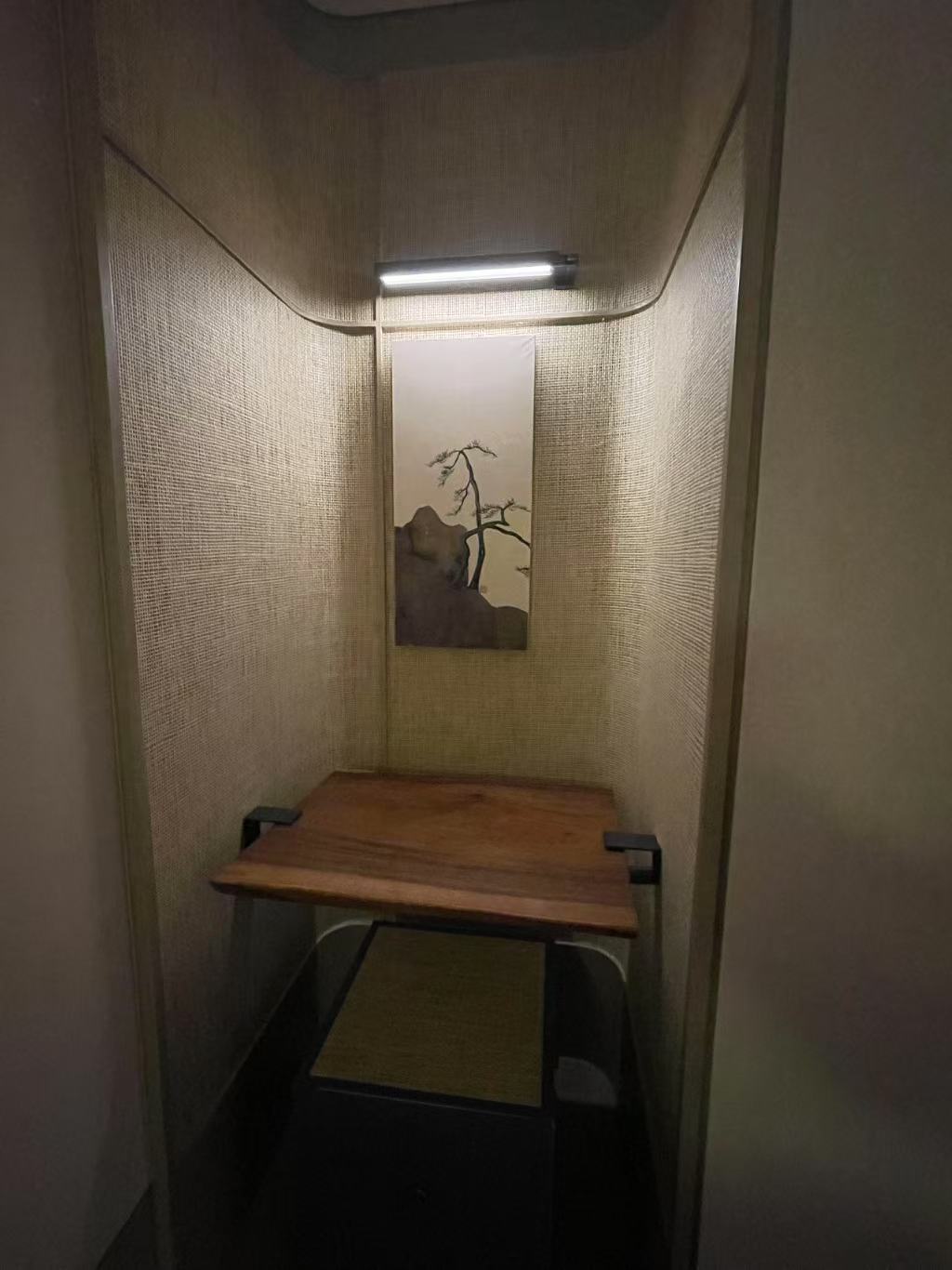 캐리어 놓은 곳.jpg