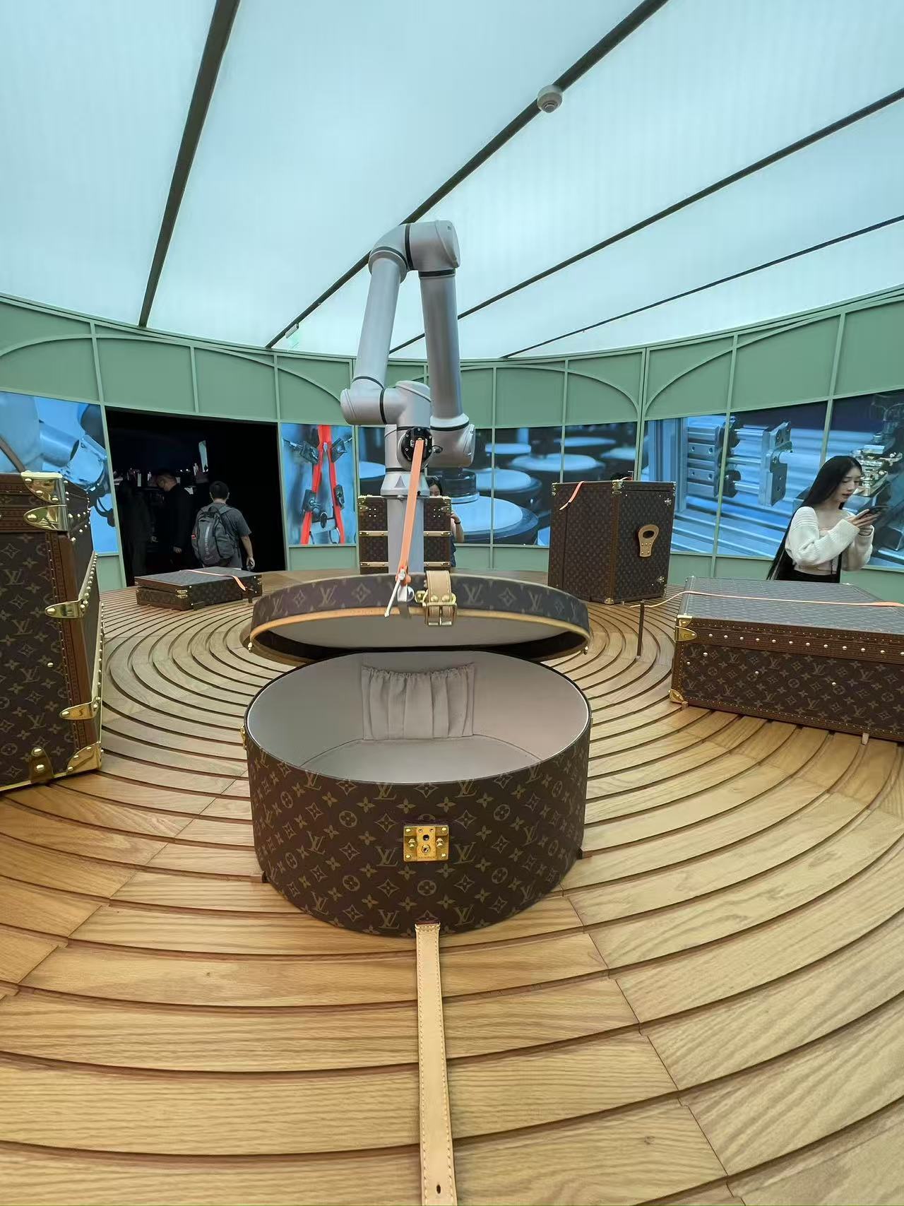 Weixin Image_2025-08-21_164952_385.jpg