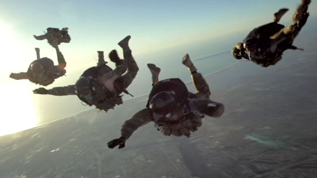 act_of_valor_sky_diving_a_l.jpg