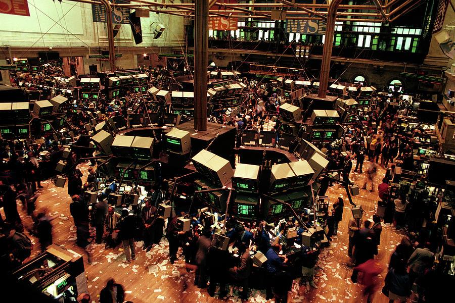 1-1980s-new-york-stock-exchange-trading-vintage-images.jpg