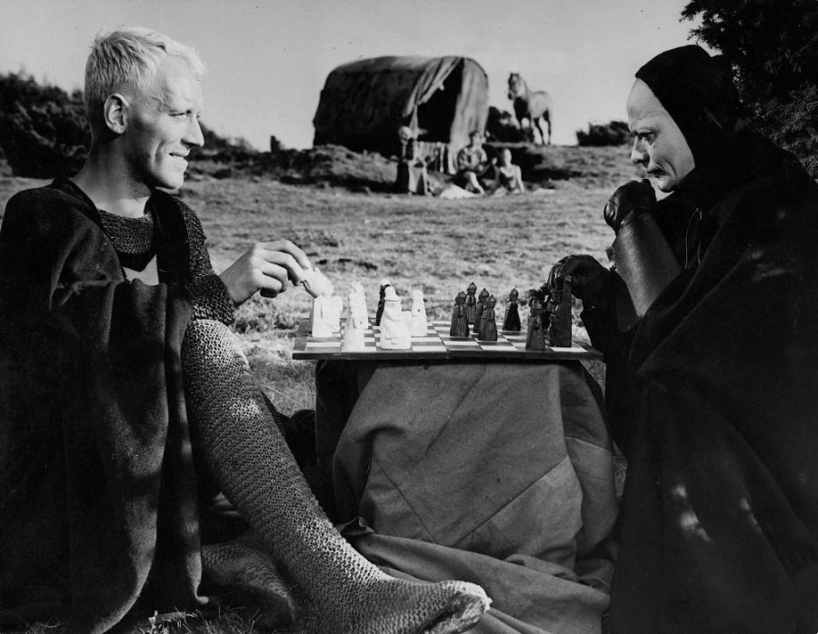 seventh-seal-1957-002-max-von-sydow-chess-00m-g2d-900x698.jpg