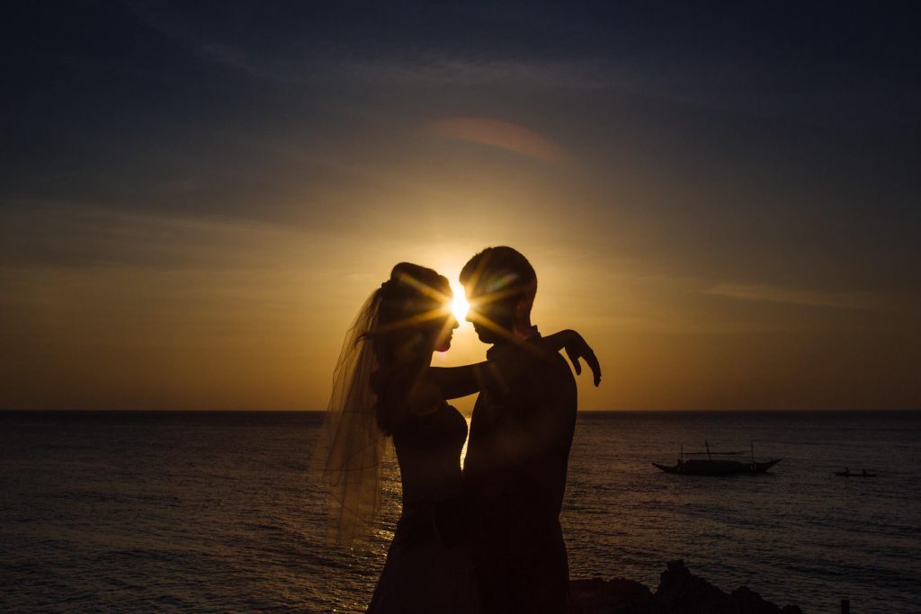 볼라카이 연인들.jpg