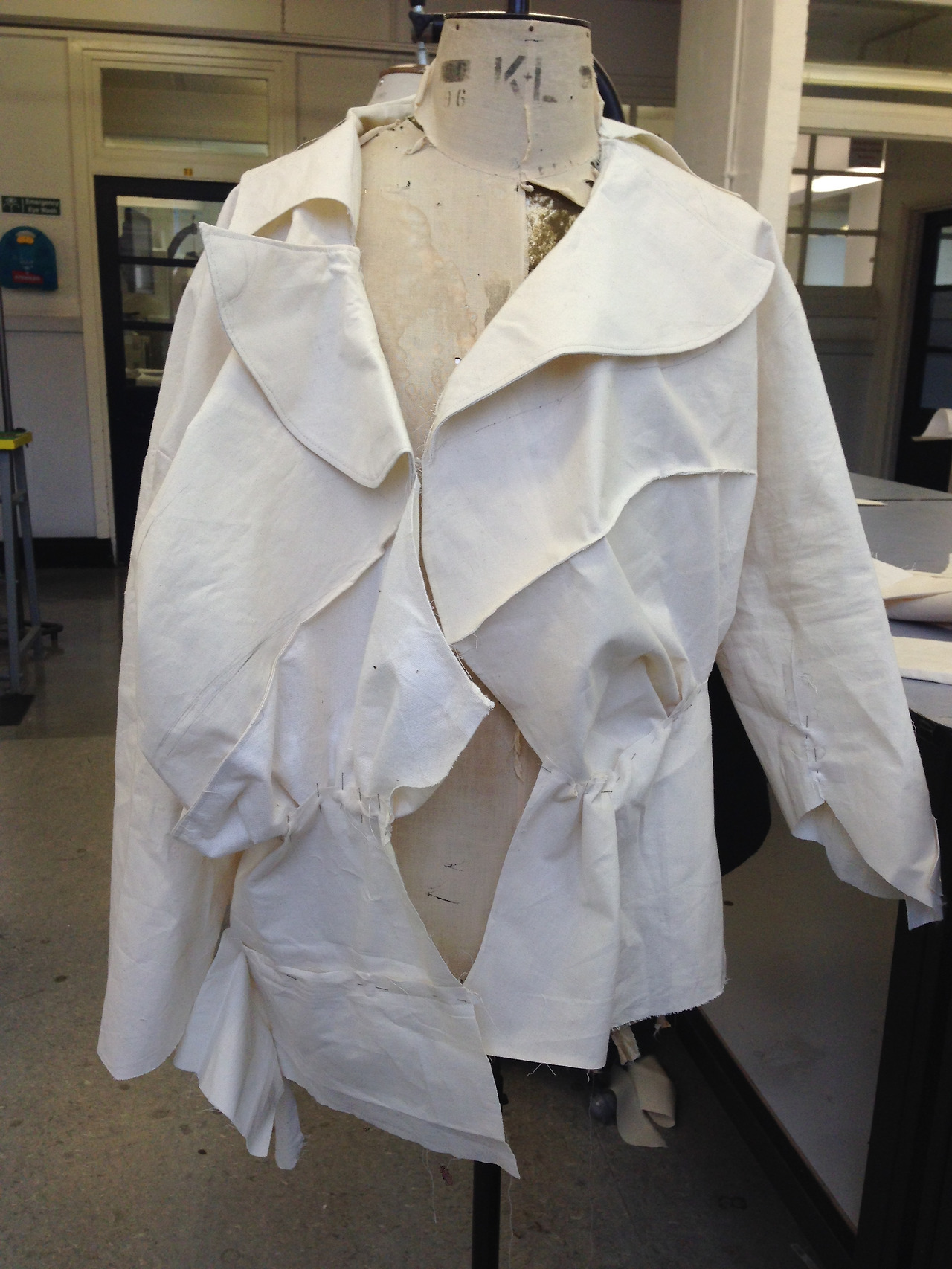 사진 2016. 10. 28. 오후 2 55 08.jpg