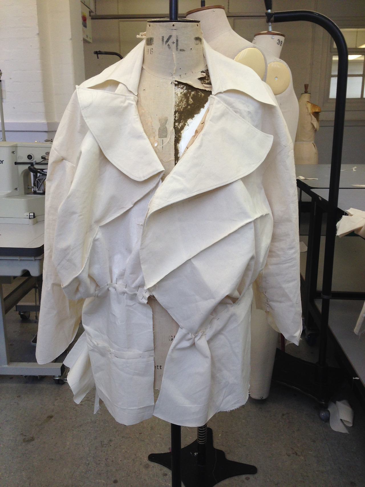 사진 2016. 10. 28. 오후 2 23 44.jpg