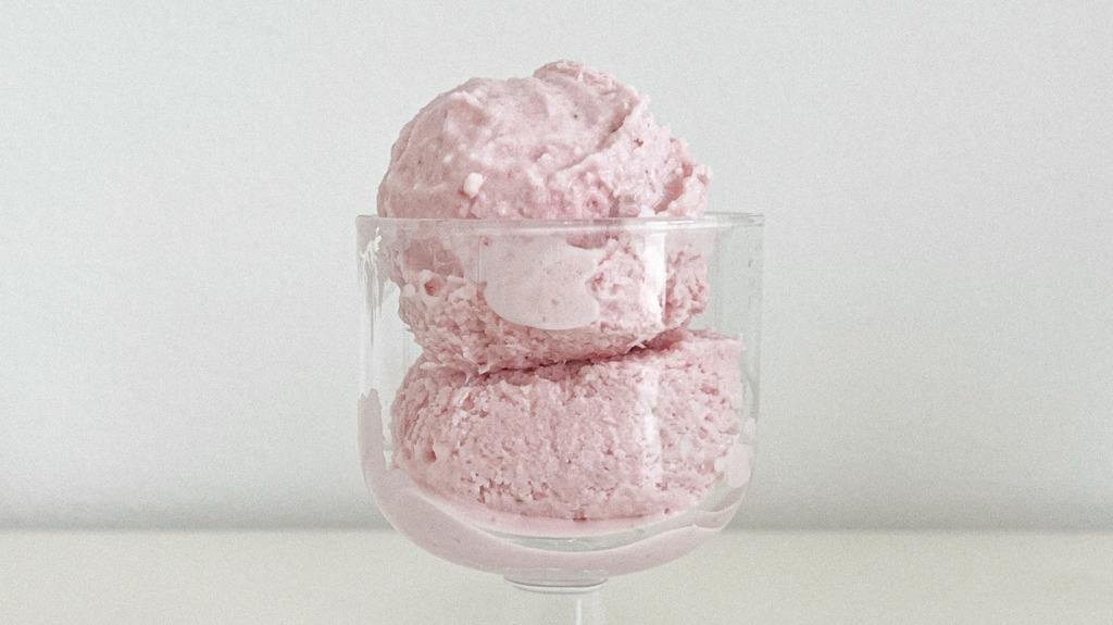 Strawberry Ice cream_image4.jpg