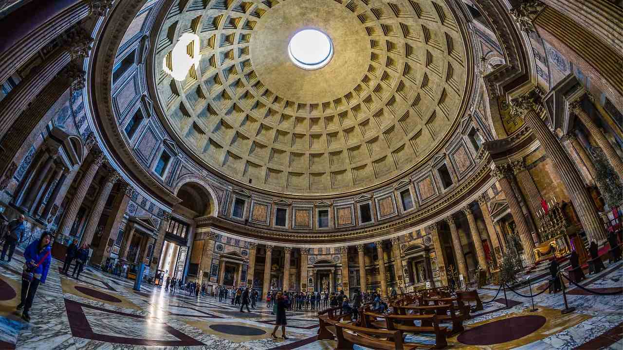 Innenanssicht-Pantheon-mit-Kuppel-Rom-Lazio-Italien.jpg