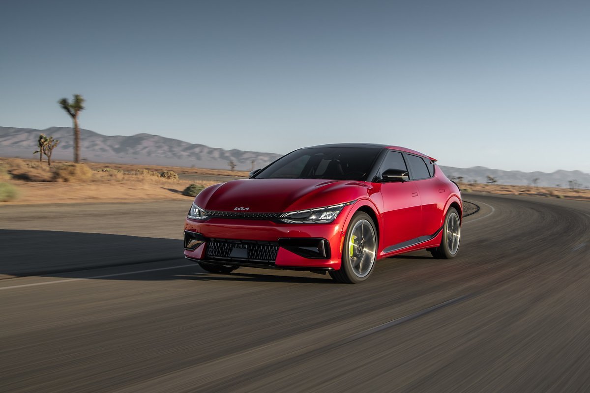 2023-kia-ev6-gt-1.jpg