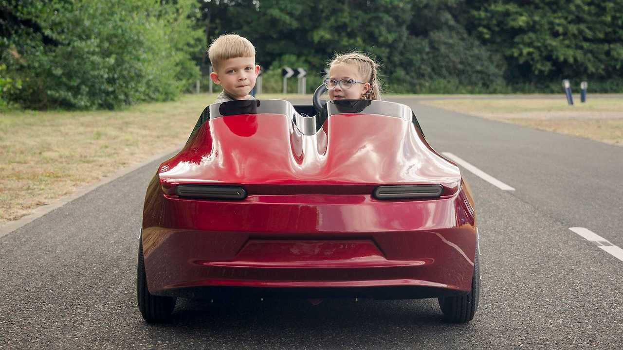 firefly-sport-electric-car (5).jpg