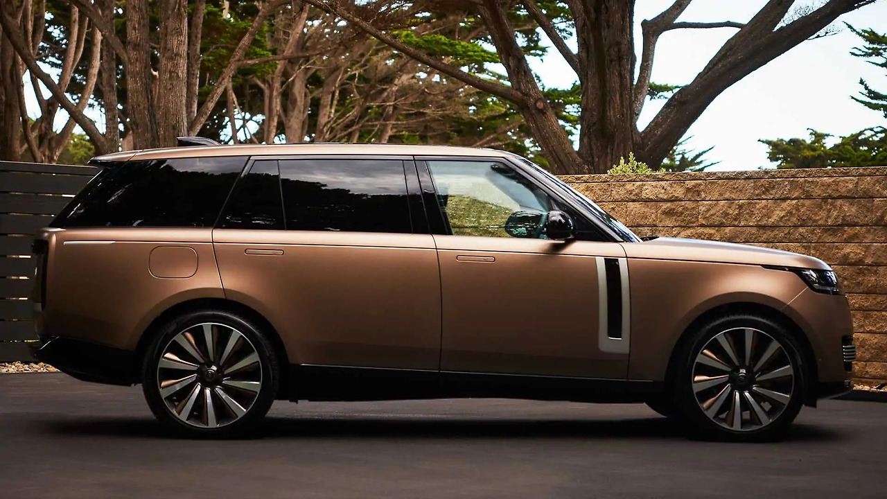 2023-land-rover-range-rover-sv-carmel-edition.jpg