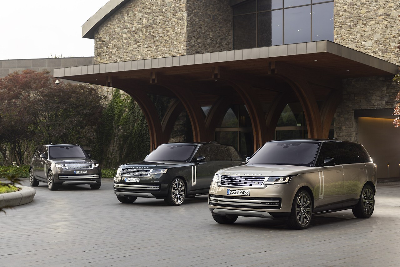 사진자료_랜드로버 올 뉴 레인지로버 (5).jpg