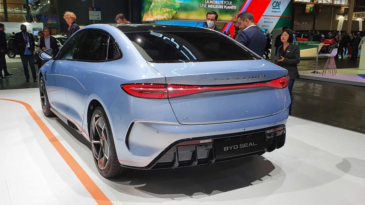 BYD Seal Paris Motor Show 2022-3.jpg