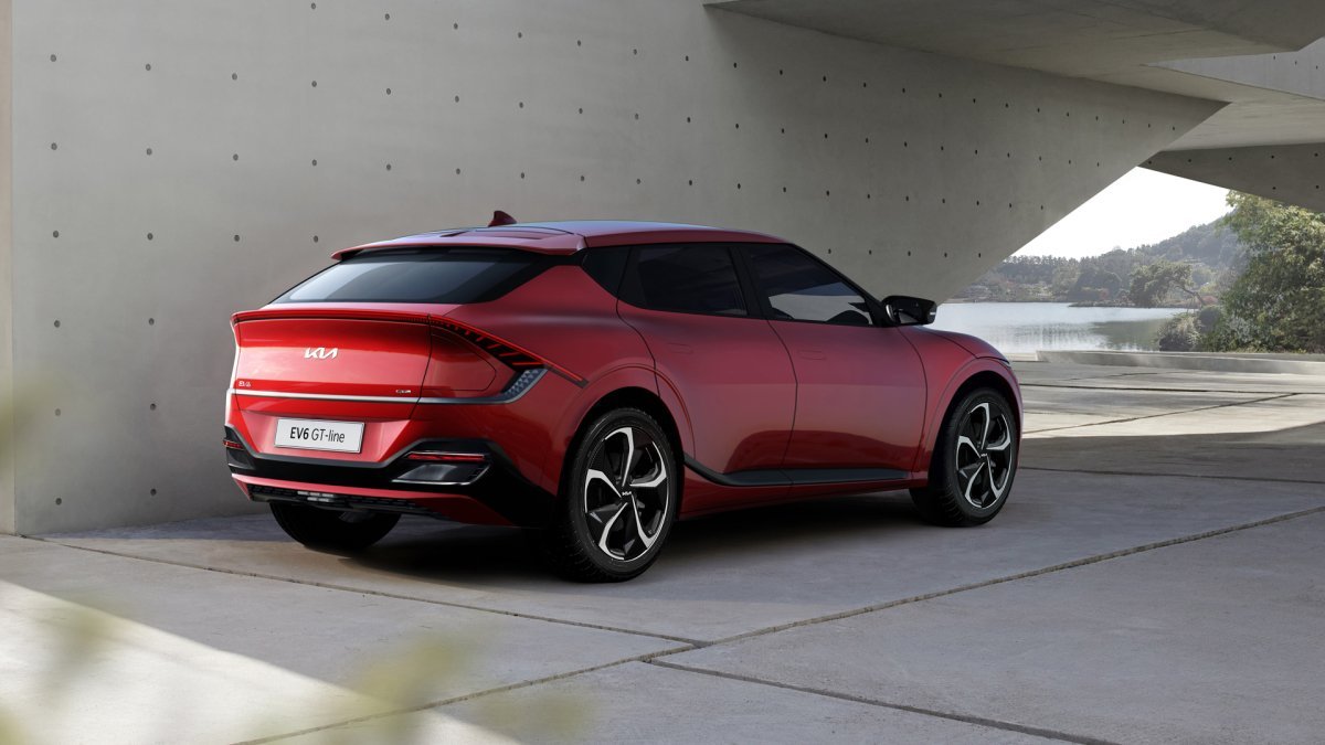 Kia-EV6-GT-line-1-1617174960.jpg