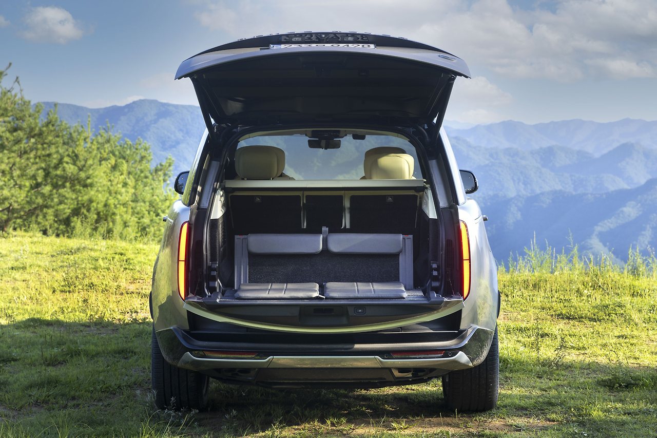 사진자료_랜드로버 올 뉴 레인지로버 (10).jpg