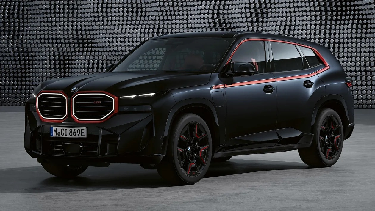 BMW XM Label Red.jpg