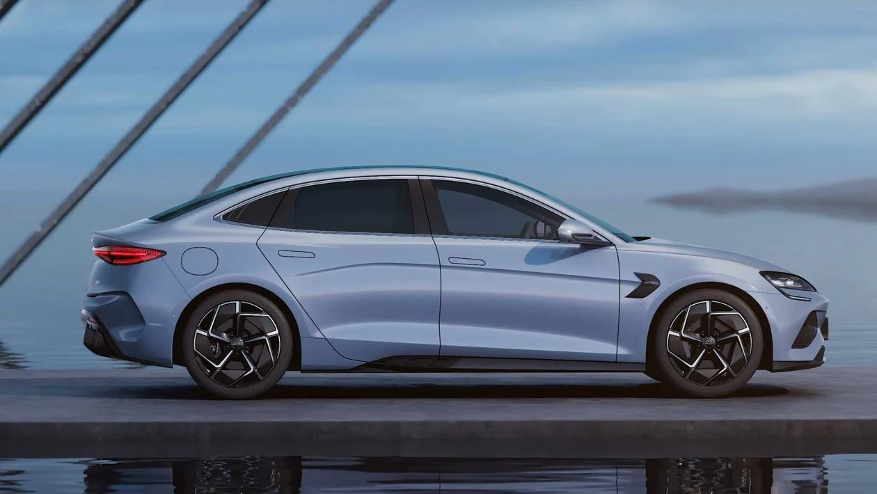 BYD Seal 2022 officials and Paris Motor show-4.jpg