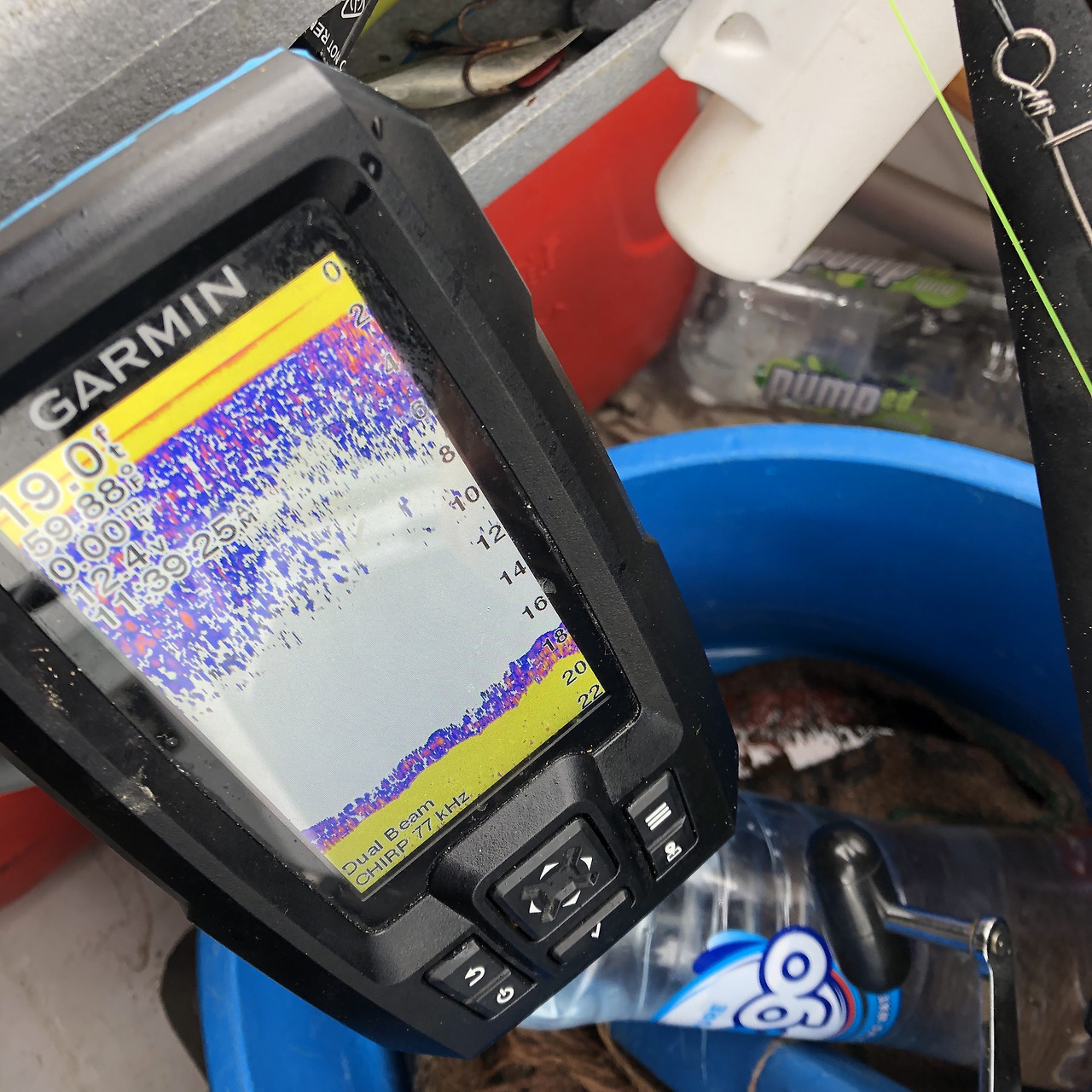 물고기 많은거 기계.jpg