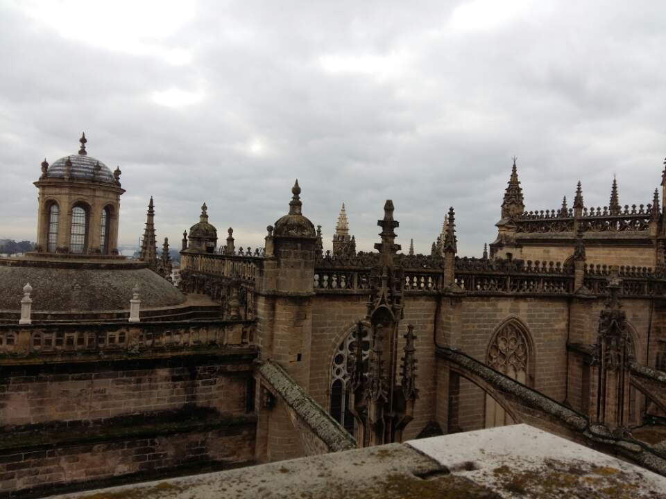 Catedral_de_Sevilla.jpg