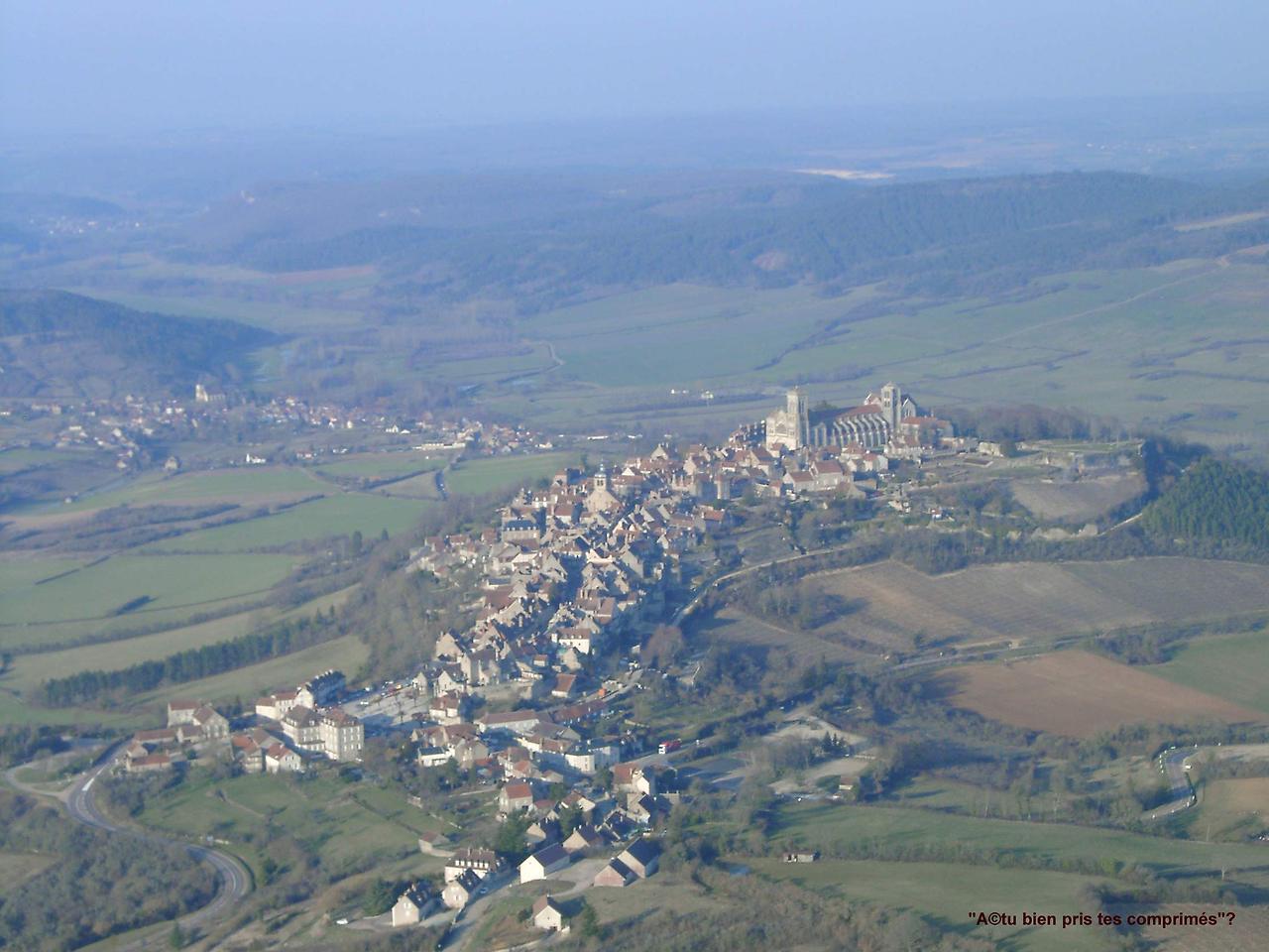 vezelay-helico_1181417160(1).jpg