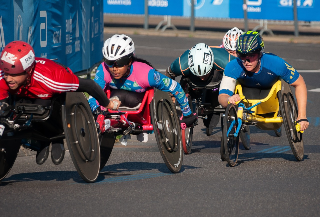 wheelchair-racing-g0ac8f19f1_1280.jpg