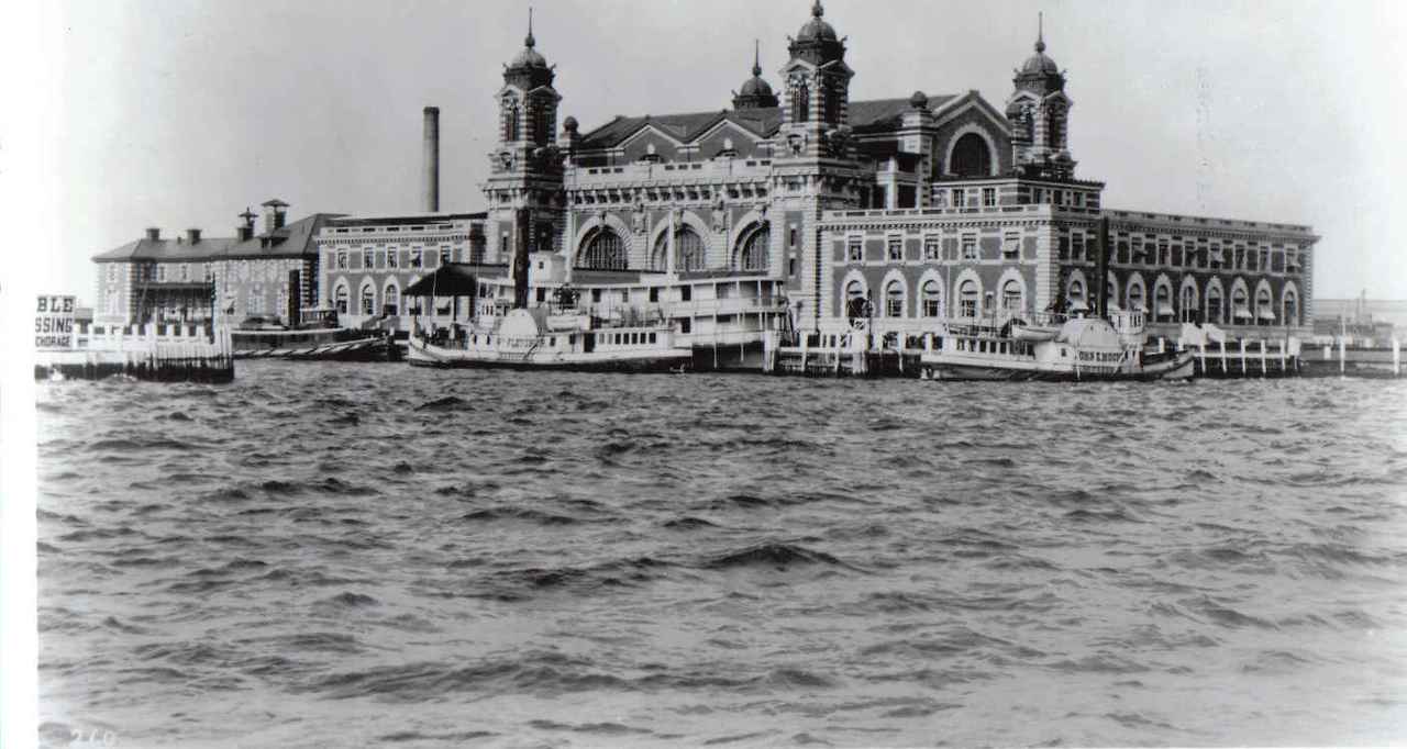 Old-Ellis-Island-shot.jpg